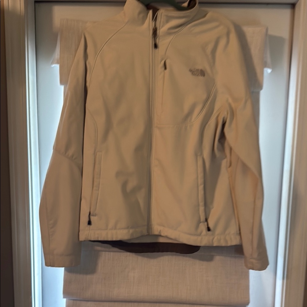 The North Face Women's Ski Jacket - Cream